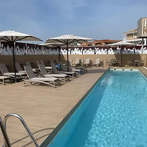 Andalucia Center Отель